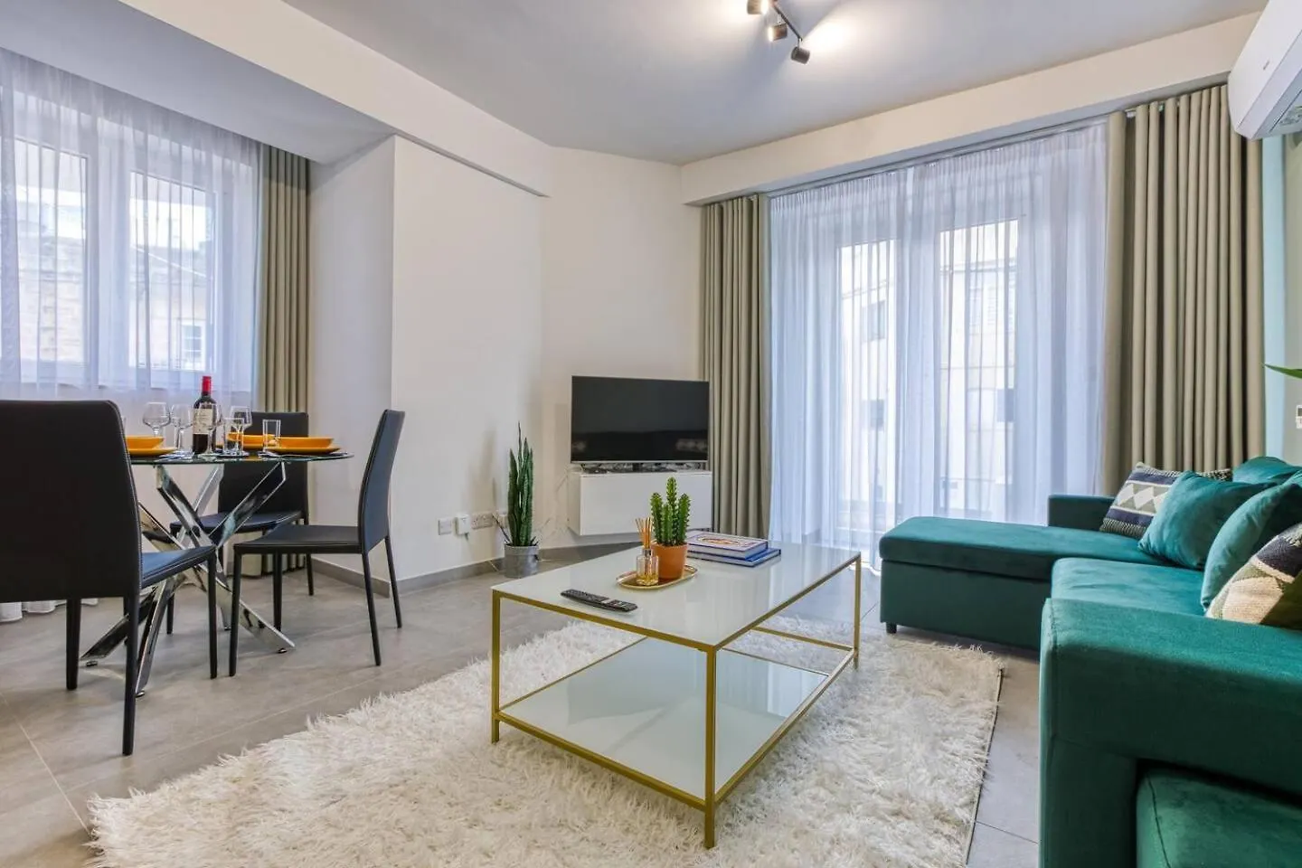 New And Modern Swieqi Apartment Is-Swieqi